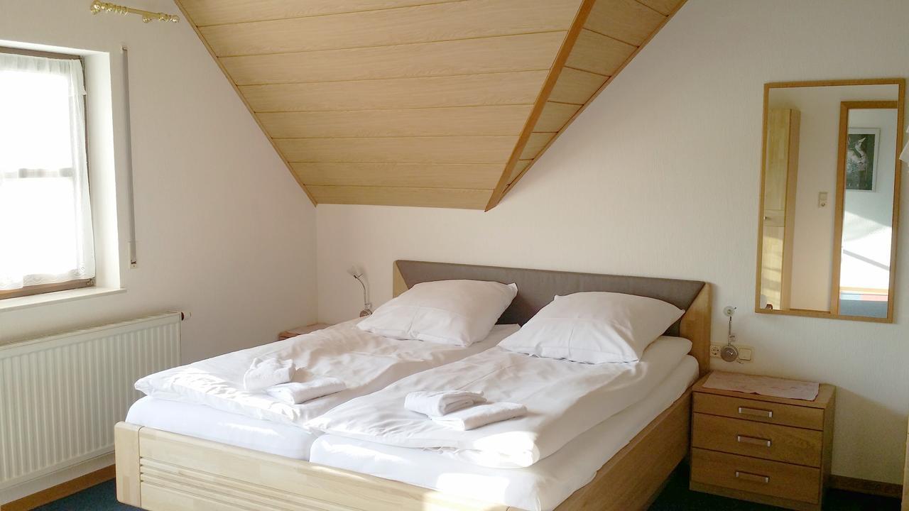 Landgasthof Zum Hirschen Hafenlohr Exteriör bild
