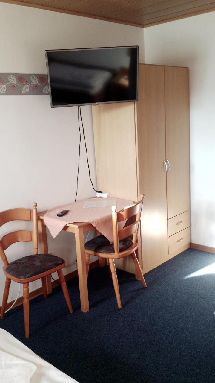 Landgasthof Zum Hirschen Hafenlohr Exteriör bild